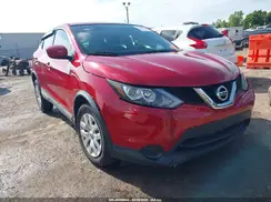 JN1BJ1CP2JW109856 2018 NISSAN ROGUE
