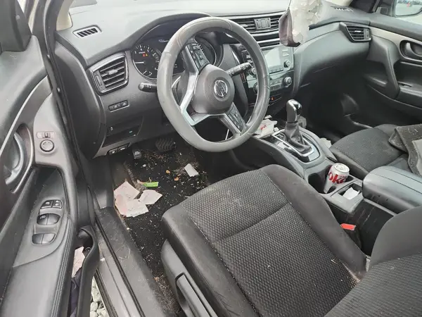 JN1BJ1CP2JW151220 2018 NISSAN ROGUE - Image 8