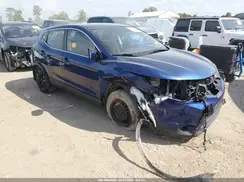 JN1BJ1CP2JW153761 2018 NISSAN ROGUE