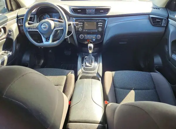 JN1BJ1CP2JW156823 2018 NISSAN ROGUE - Image 8