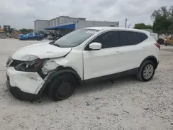 JN1BJ1CP2JW181110 2018 NISSAN ROGUE