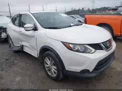 JN1BJ1CP2JW189918 2018 NISSAN ROGUE
