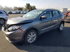 JN1BJ1CP2JW190745 2018 NISSAN ROGUE