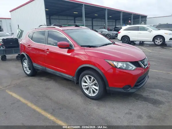 JN1BJ1CP2JW192088 2018 NISSAN ROGUE - Image 1