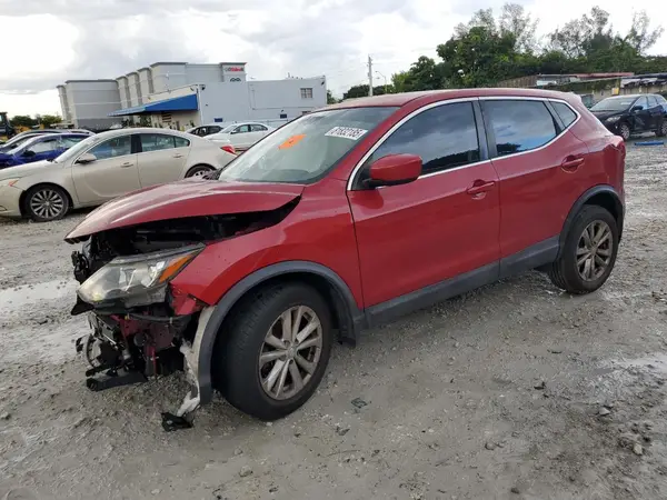 JN1BJ1CP2JW192589 2018 NISSAN ROGUE - Image 1