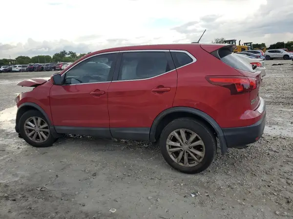 JN1BJ1CP2JW192589 2018 NISSAN ROGUE - Image 2