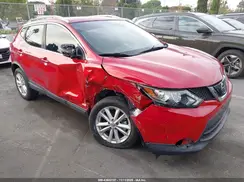 JN1BJ1CP2JW194679 2018 NISSAN ROGUE