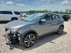 JN1BJ1CP2JW195489 2018 NISSAN ROGUE