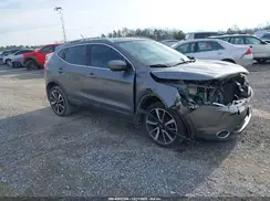 JN1BJ1CP2JW195699 2018 NISSAN ROGUE