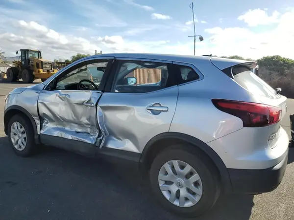 JN1BJ1CP2KW211532 2019 NISSAN ROGUE - Image 2
