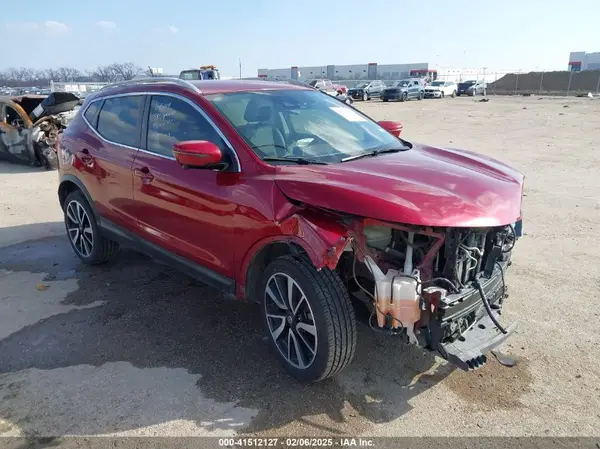 JN1BJ1CP2KW224796 2019 NISSAN ROGUE - Image 1