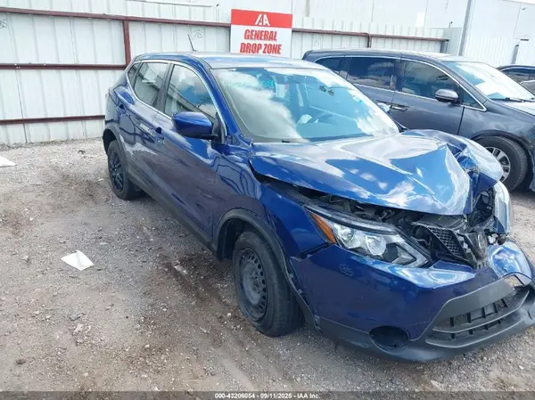JN1BJ1CP2KW240402 2019 NISSAN ROGUE - Image 1