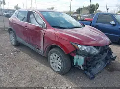 JN1BJ1CP2KW240951 2019 NISSAN ROGUE