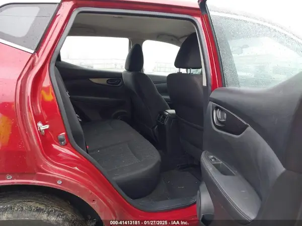 JN1BJ1CP2KW243879 2019 NISSAN ROGUE - Image 8