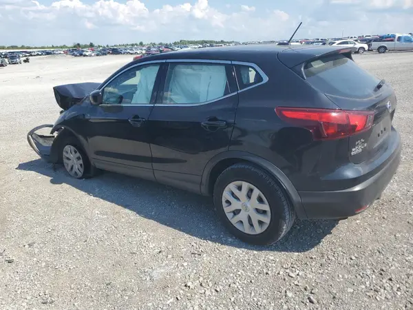 JN1BJ1CP2KW528811 2019 NISSAN ROGUE - Image 2