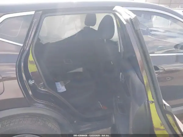 JN1BJ1CP3HW001062 2017 NISSAN ROGUE - Image 8