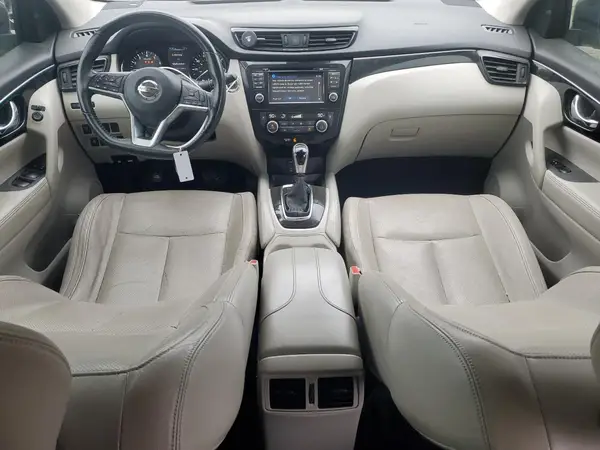 JN1BJ1CP3HW001742 2017 NISSAN ROGUE - Image 8