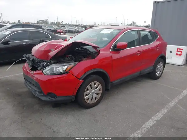 JN1BJ1CP3HW001854 2017 NISSAN ROGUE - Image 2