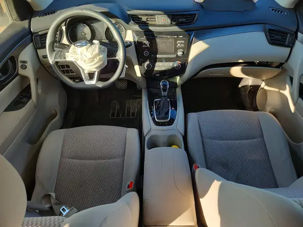 JN1BJ1CP3HW001868 2017 NISSAN ROGUE - Image 8