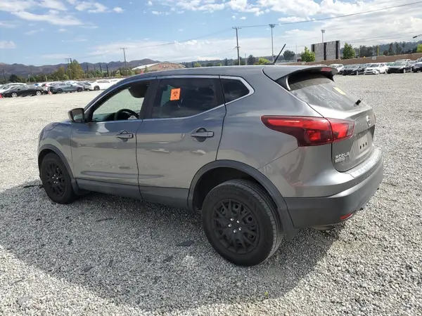 JN1BJ1CP3HW003443 2017 NISSAN ROGUE - Image 2