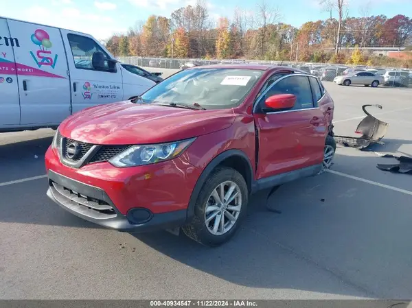 JN1BJ1CP3HW004561 2017 NISSAN ROGUE - Image 2