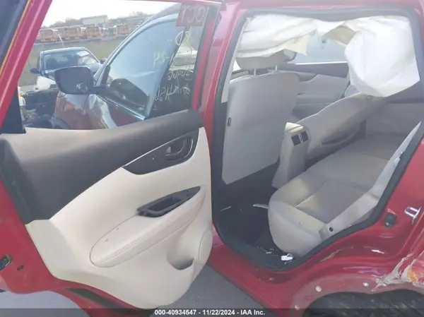 JN1BJ1CP3HW004561 2017 NISSAN ROGUE - Image 8