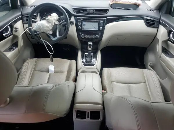 JN1BJ1CP3HW004866 2017 NISSAN ROGUE - Image 8