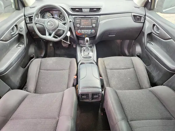 JN1BJ1CP3HW013292 2017 NISSAN ROGUE - Image 8