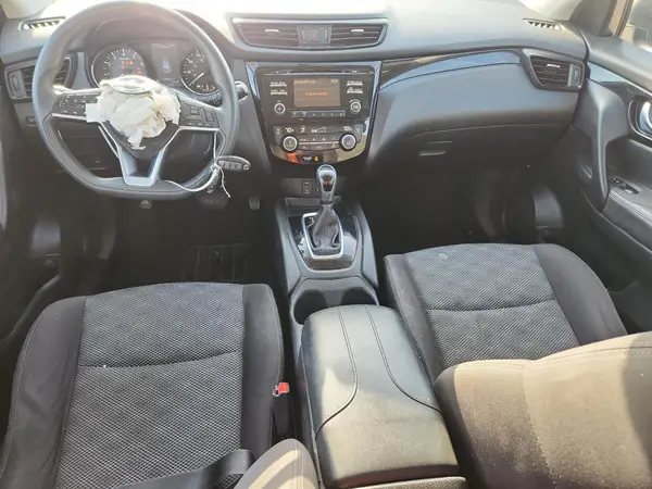 JN1BJ1CP3HW014698 2017 NISSAN ROGUE - Image 8