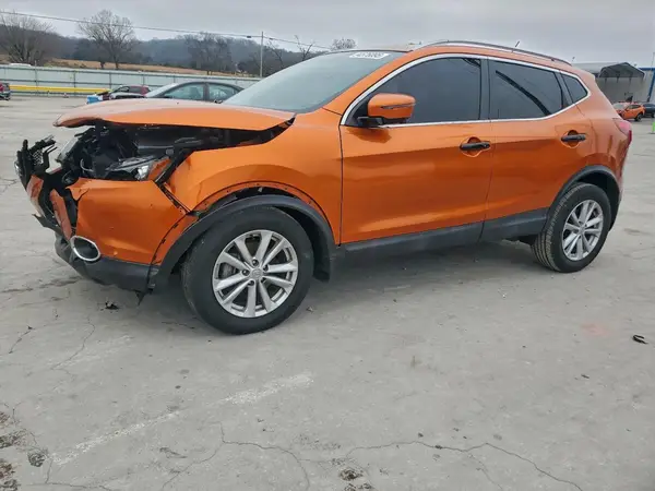 JN1BJ1CP3HW016757 2017 NISSAN ROGUE - Image 1