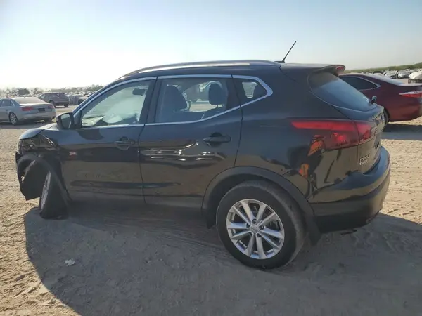 JN1BJ1CP3HW026267 2017 NISSAN ROGUE - Image 2