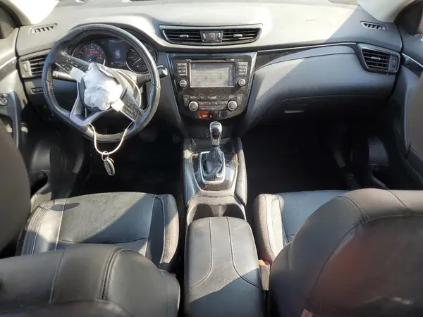JN1BJ1CP3HW033350 2017 NISSAN ROGUE - Image 8