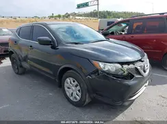 JN1BJ1CP3JW104049 2018 NISSAN ROGUE