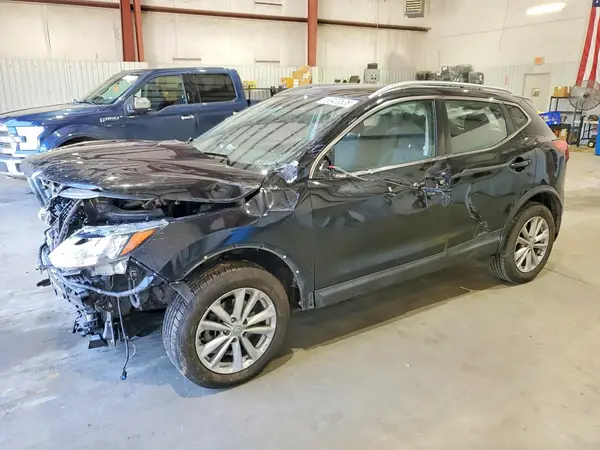 JN1BJ1CP3JW106741 2018 NISSAN ROGUE - Image 1