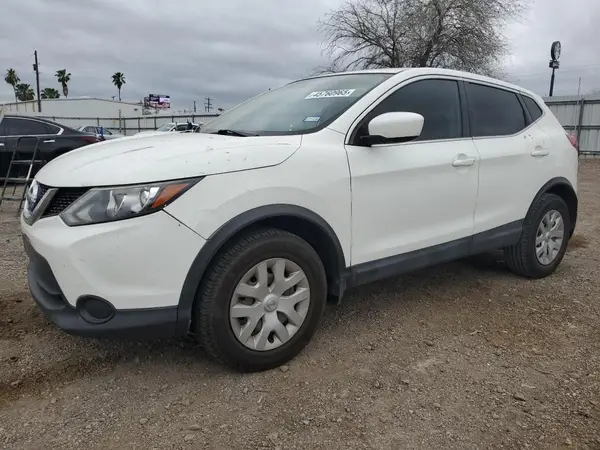 JN1BJ1CP3JW106853 2018 NISSAN ROGUE - Image 1