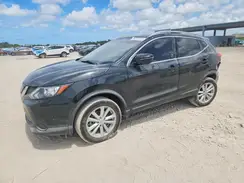 JN1BJ1CP3JW187692 2018 NISSAN ROGUE