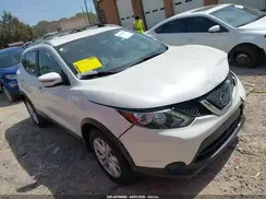 JN1BJ1CP3JW188924 2018 NISSAN ROGUE