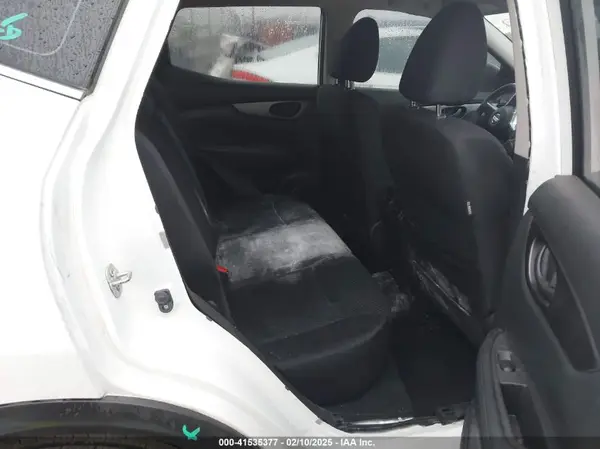 JN1BJ1CP3JW189846 2018 NISSAN ROGUE - Image 8