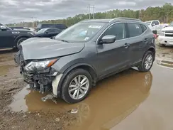 JN1BJ1CP3JW195632 2018 NISSAN ROGUE