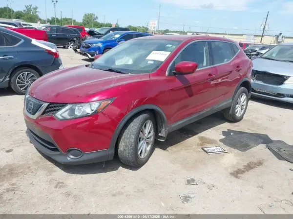 JN1BJ1CP3KW210633 2019 NISSAN ROGUE - Image 2