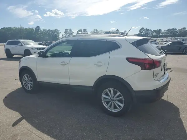 JN1BJ1CP3KW220630 2019 NISSAN ROGUE - Image 2