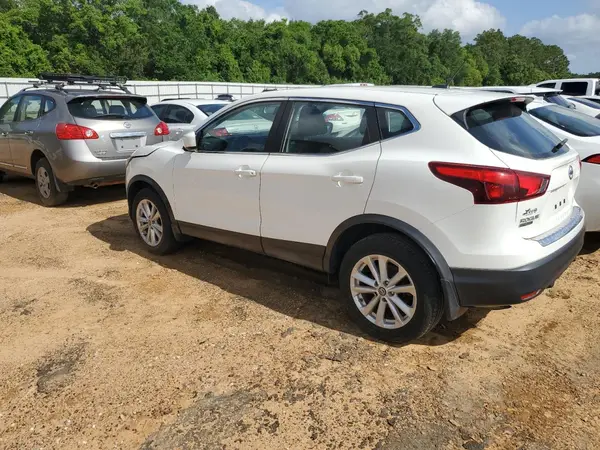 JN1BJ1CP3KW225374 2019 NISSAN ROGUE - Image 2
