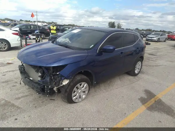 JN1BJ1CP3KW233068 2019 NISSAN ROGUE - Image 2