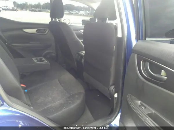 JN1BJ1CP3KW233068 2019 NISSAN ROGUE - Image 8