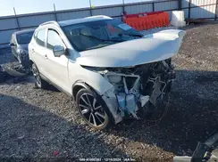 JN1BJ1CP3KW520748 2019 NISSAN ROGUE