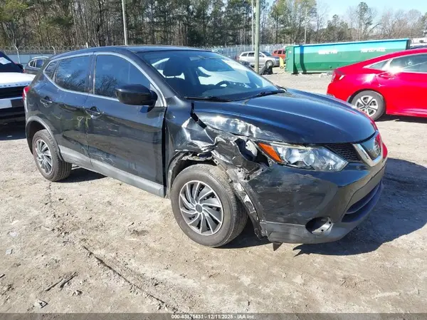 JN1BJ1CP3KW524086 2019 NISSAN ROGUE - Image 1