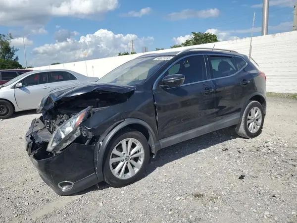 JN1BJ1CP3KW526839 2019 NISSAN ROGUE - Image 1