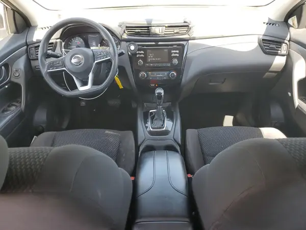 JN1BJ1CP4HW003239 2017 NISSAN ROGUE - Image 8