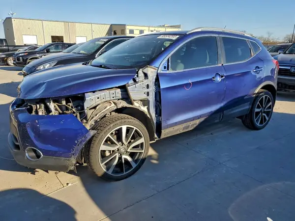 JN1BJ1CP4HW005086 2017 NISSAN ROGUE - Image 1