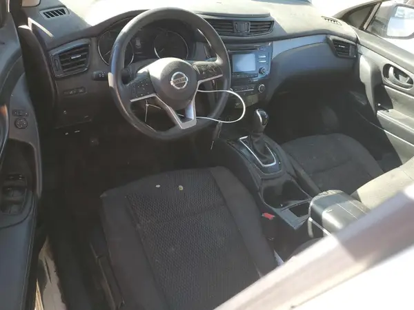 JN1BJ1CP4HW005122 2017 NISSAN ROGUE - Image 8